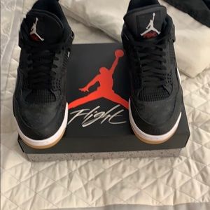 Jordan 4 Retro